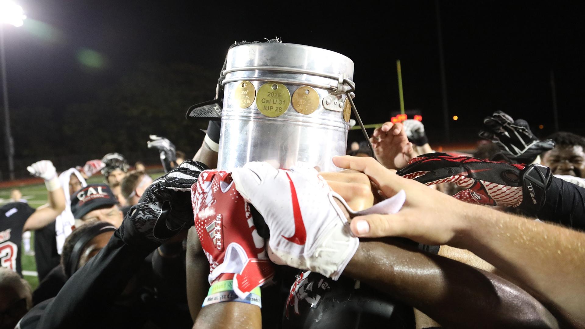 DII football, Coal Miners Pail Trophy, Coal Bowl