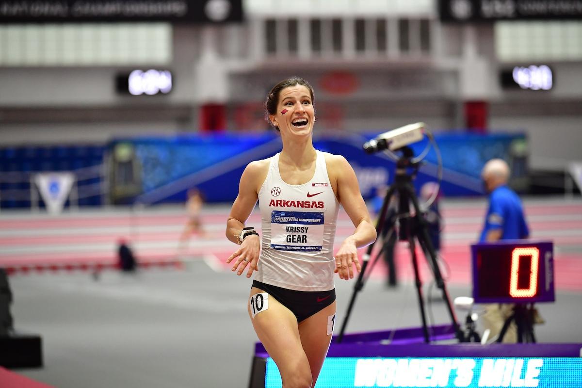 Arkansas wins the women's indoor team title