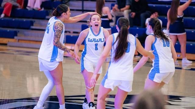 Western Washington celebrates a return trip to the DII women's basketball championship. 